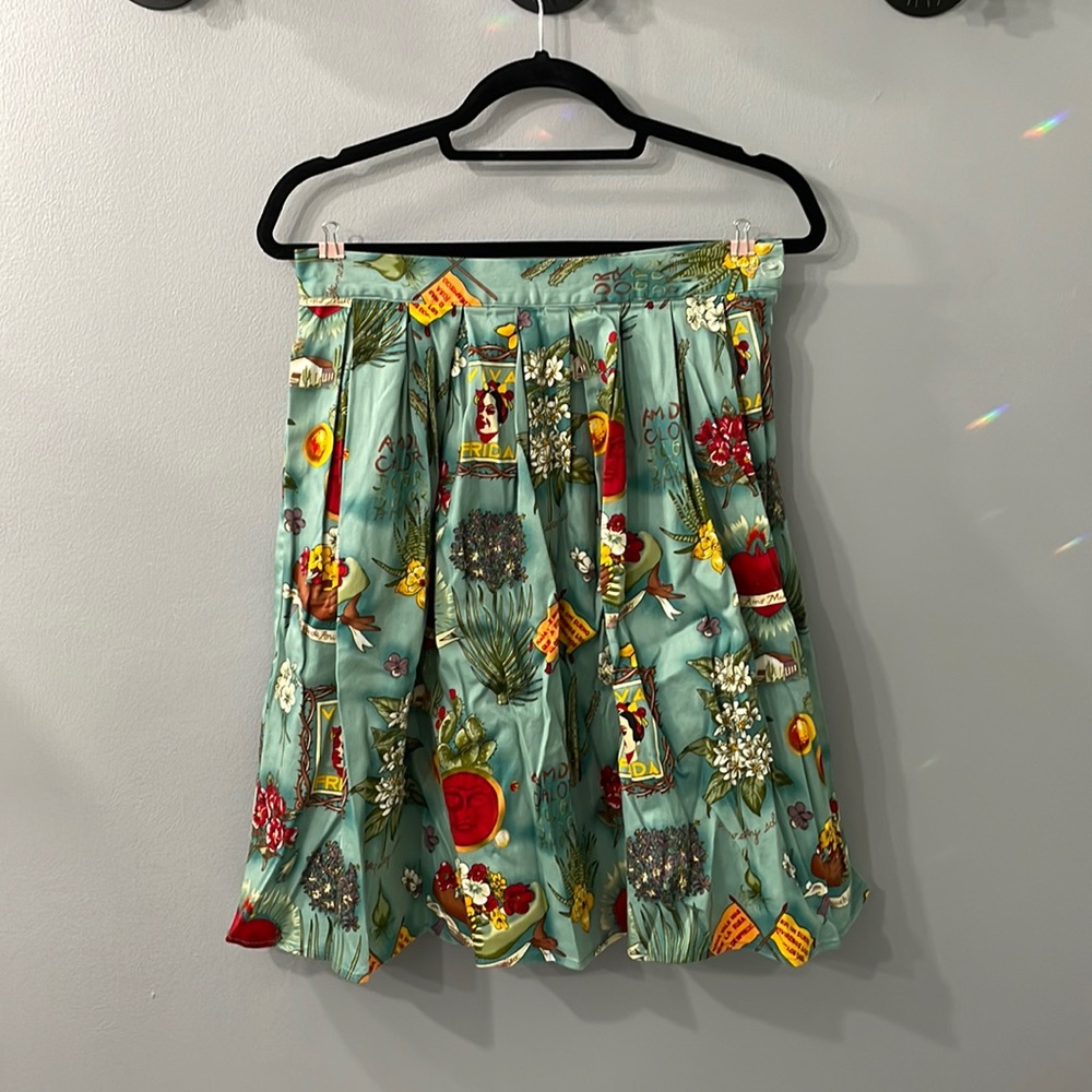 Freda Khalo swing skirt